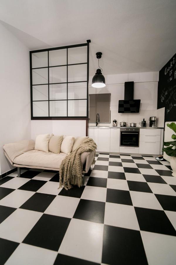 Fena Uptown Easy Living Apartment Volos Exterior foto